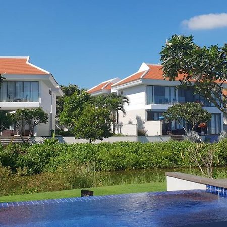 Emblem Sea 4 Bedroom Villas Da Nang Bagian luar foto