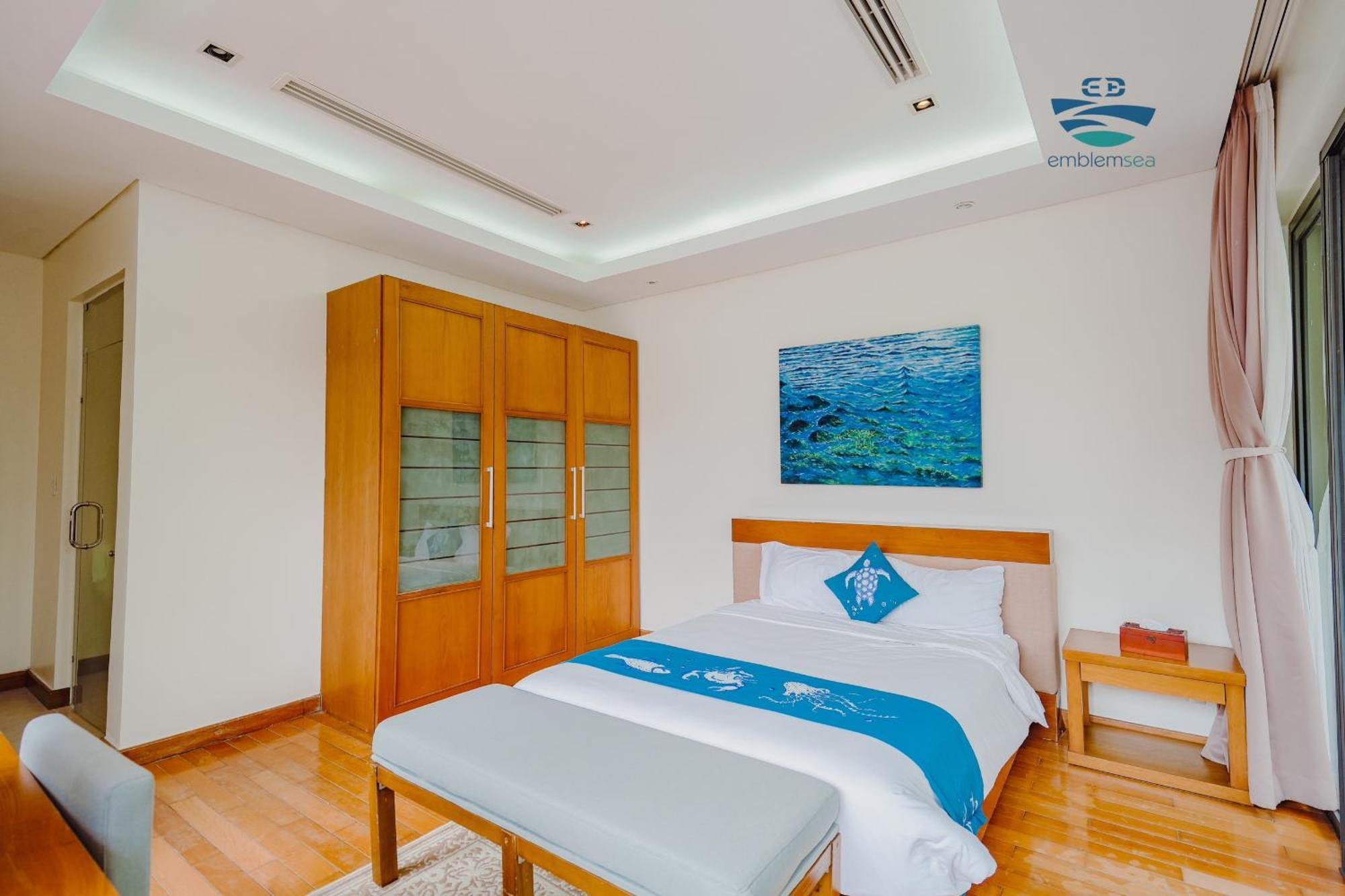 Emblem Sea 4 Bedroom Villas Da Nang Bagian luar foto
