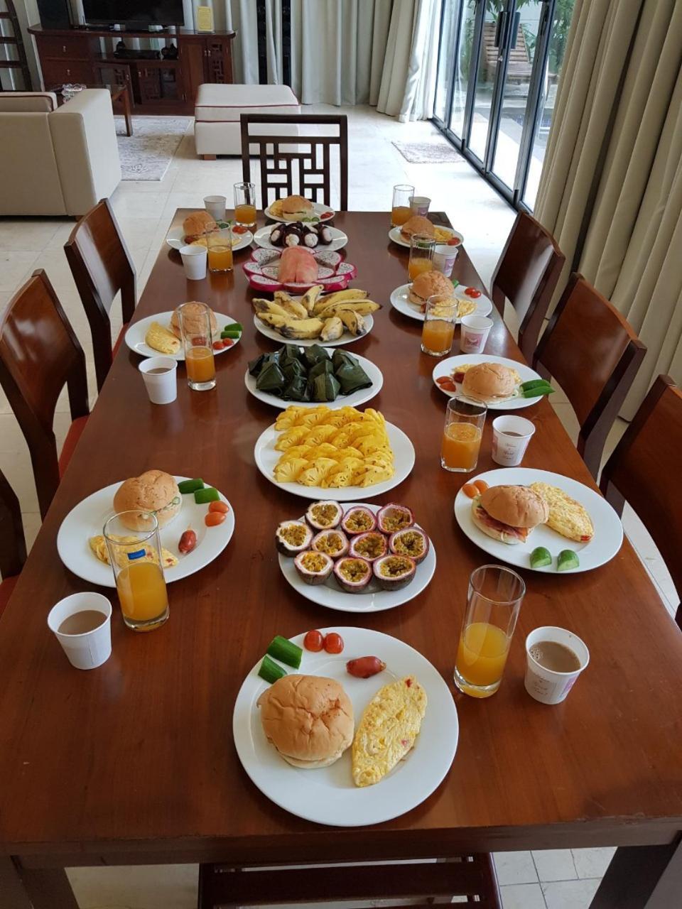 Emblem Sea 4 Bedroom Villas Da Nang Bagian luar foto